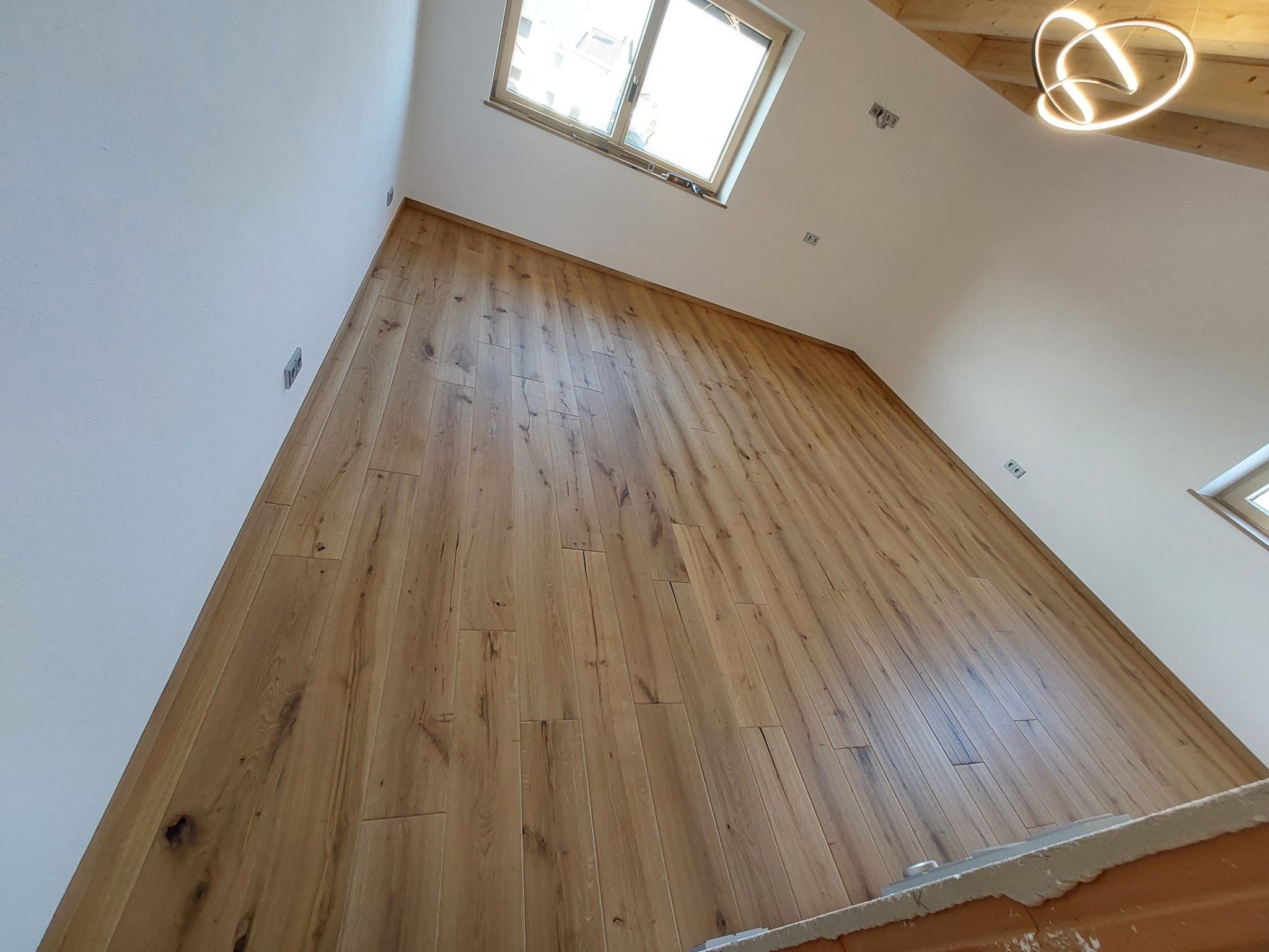 20251123 191207000 iOS 8