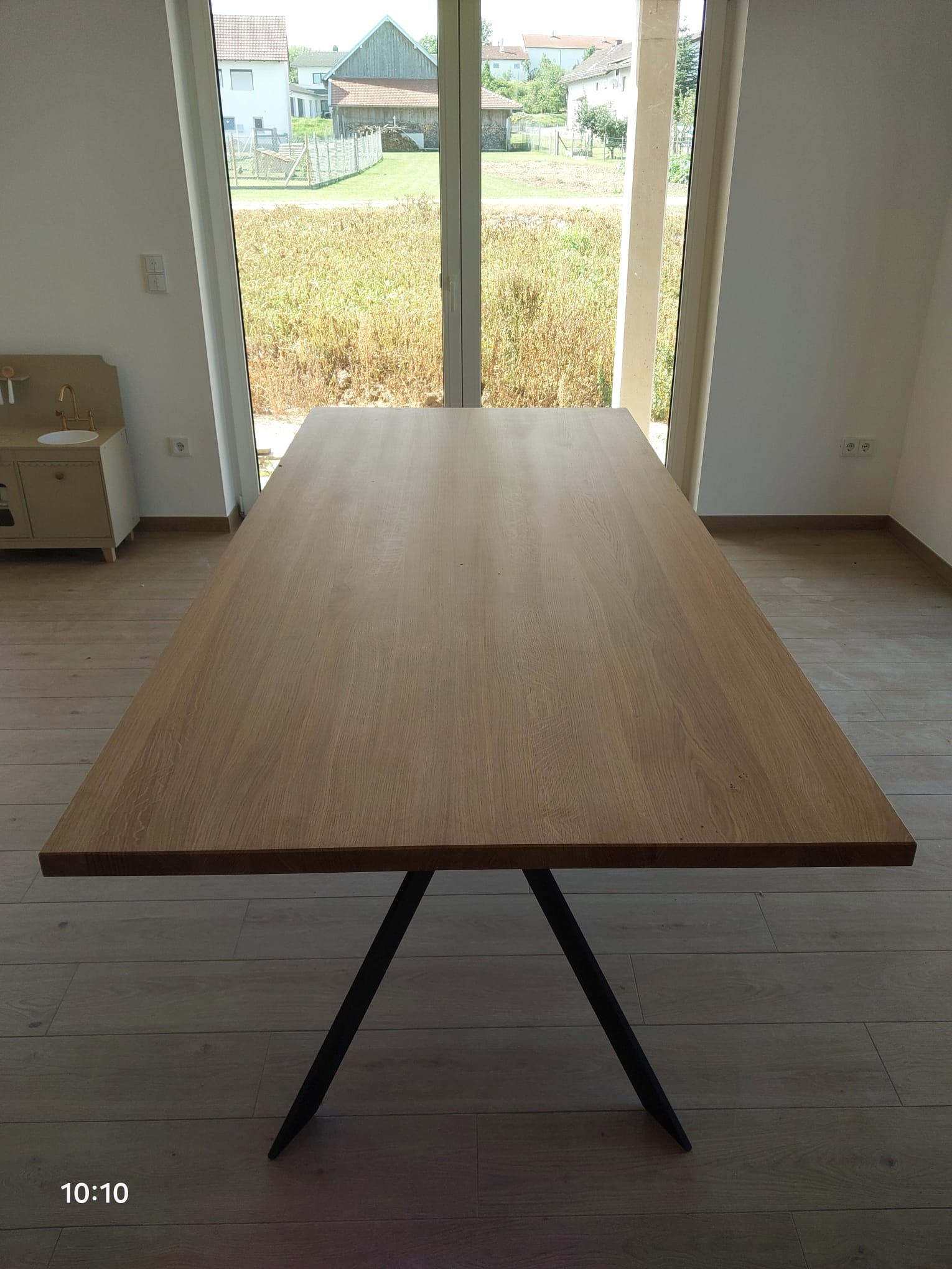 Tisch 10082026 3