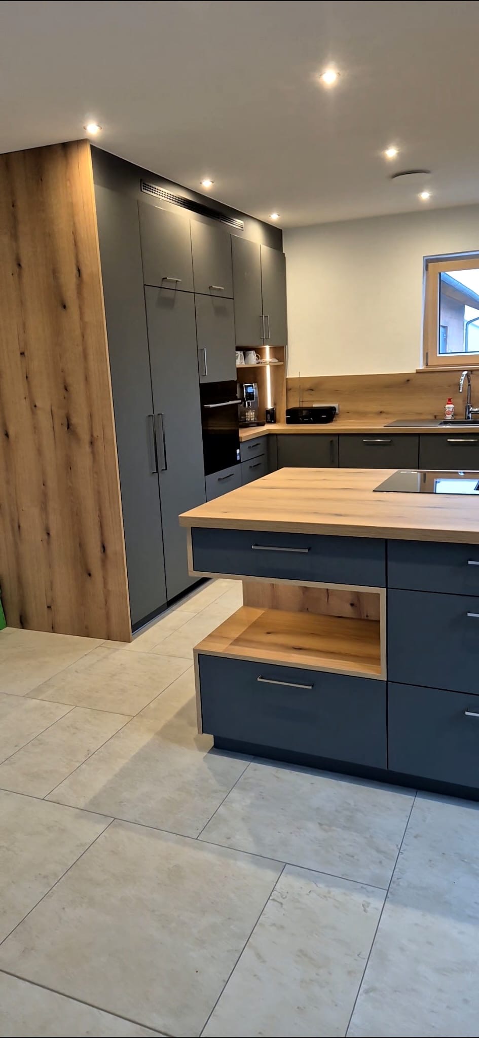 34f2e7fa-954b-4264-a1ab-0e0f07d2d04b